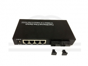 Media konwerter multi-port, 10/100M Fast Ethernet, 2 x Opt Simplex 4 x RJ45 - RF-KM-02-04-SIMPLEX